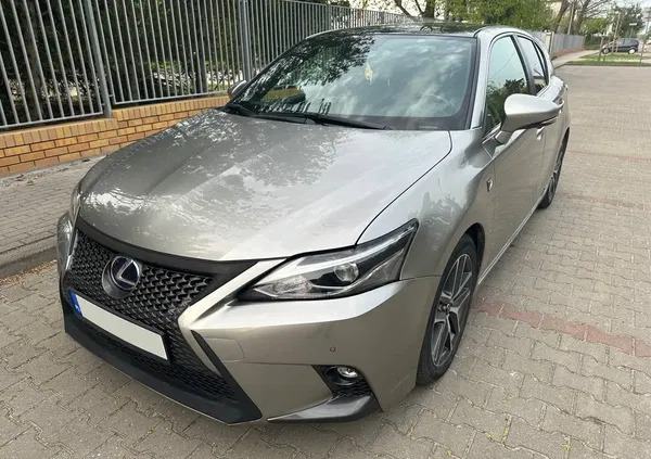 lexus ct Lexus CT cena 76500 przebieg: 47000, rok produkcji 2017 z Radzymin